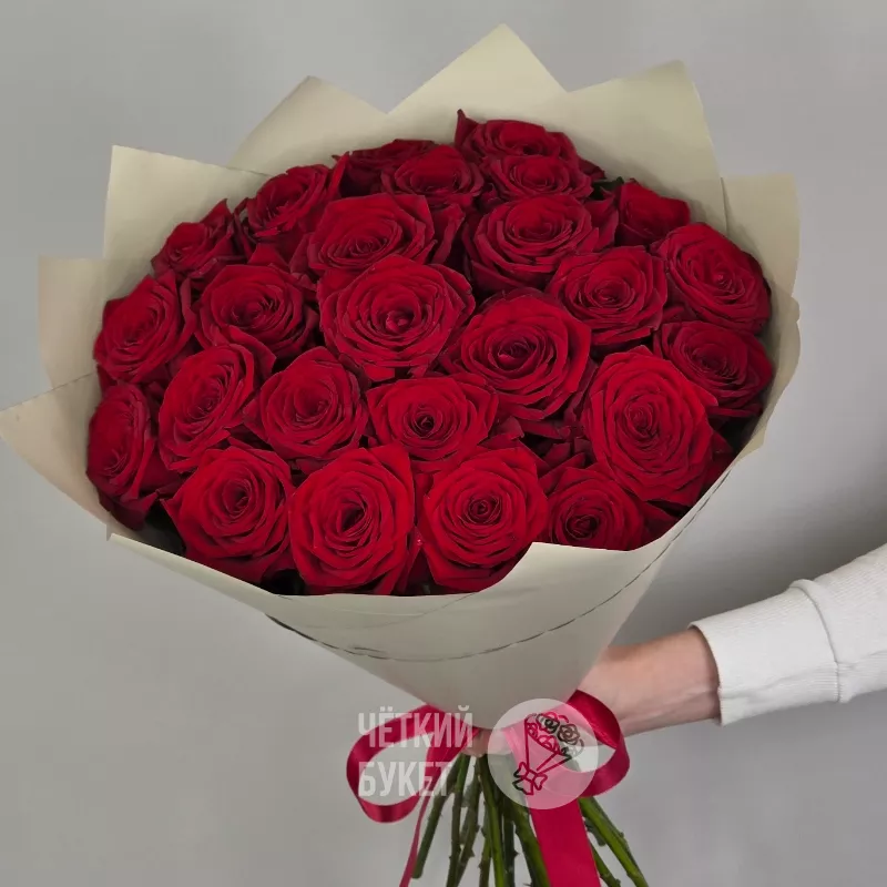 Букет из 25 красных роз Ред Наоми  2