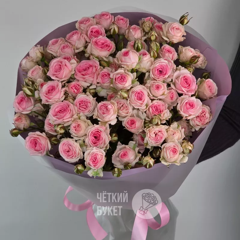 Букет из 15 кустовых розовых роз Кейтлин 2