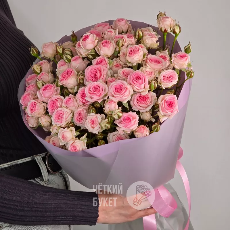 Букет из 15 кустовых розовых роз Кейтлин 1