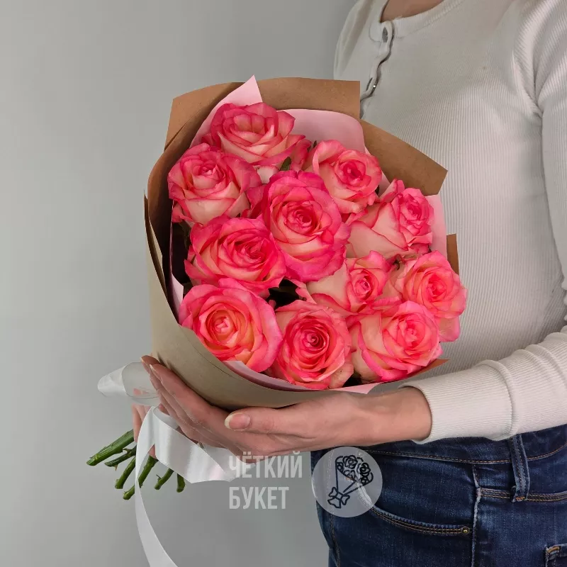 Букет из 11 роз Джумилия 