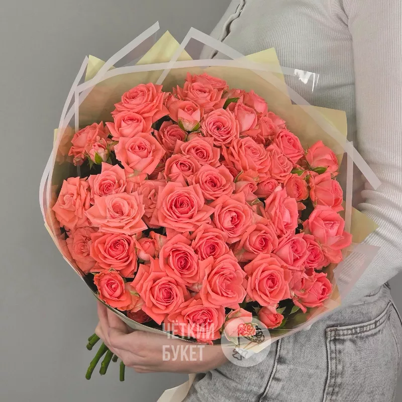 Букет из 15 кустовых коралловых роз Барбадос 