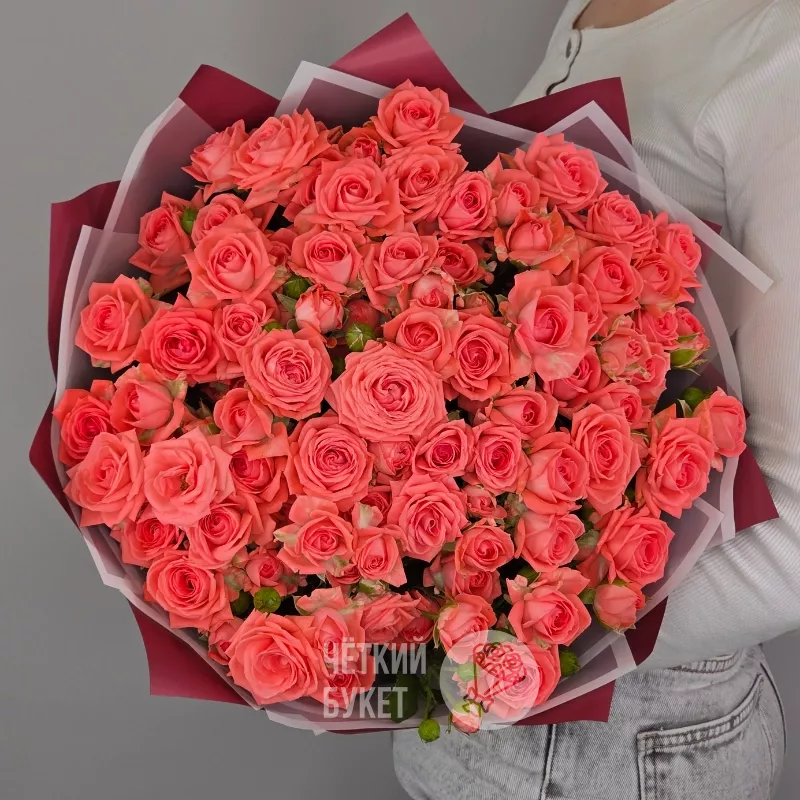 Букет из 21 коралловой кустовой розы Барбадос 1