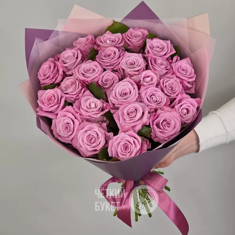 Букет из 25 сиреневых фиолетовых роз Маритим  1