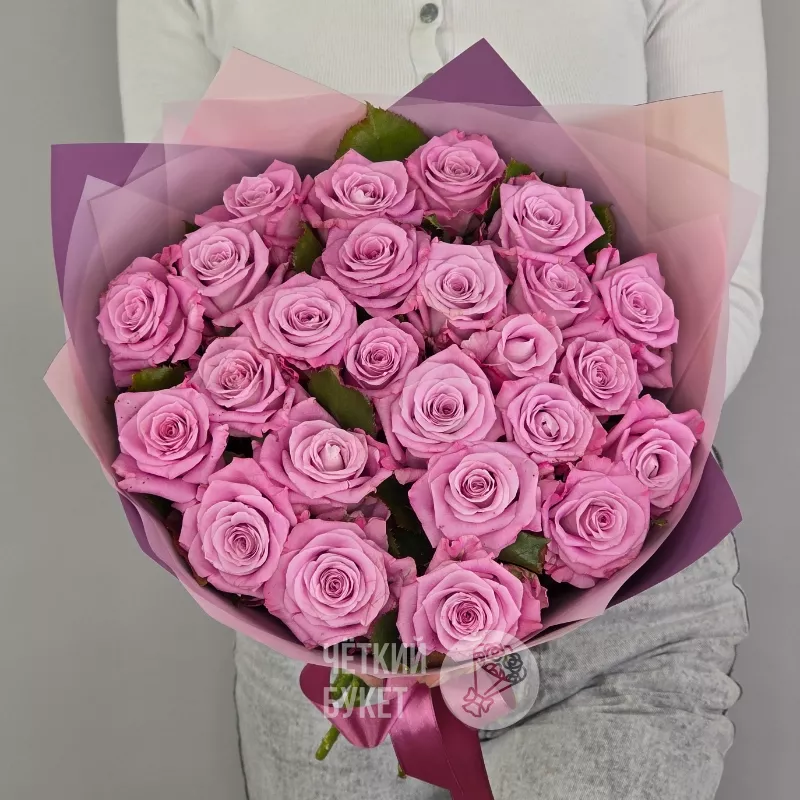 Букет из 25 сиреневых фиолетовых роз Маритим  2