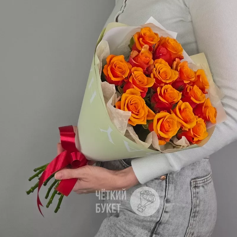 Букет из 15 ярких ароматных оранжевых роз Испания 3