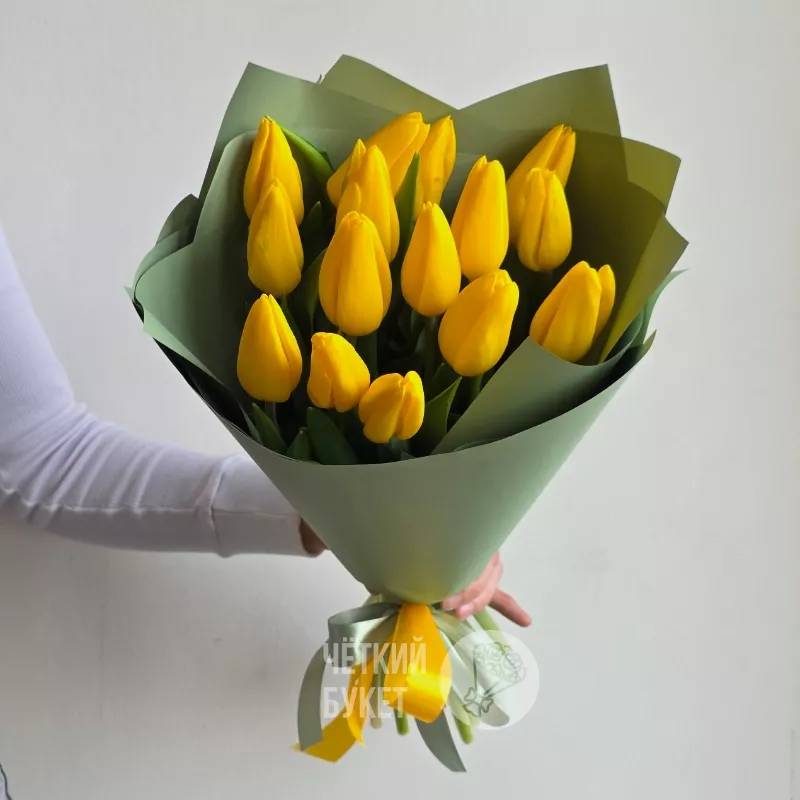 Букет из 15 желтых тюльпанов  1
