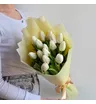 Букет из 15 белых тюльпанов весенний 1