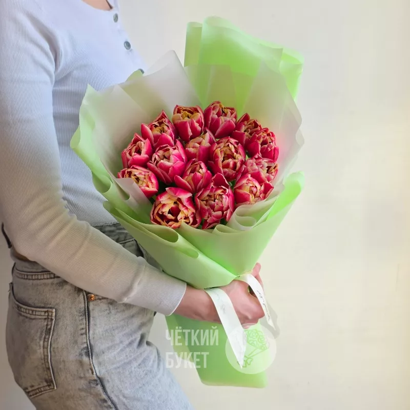 Букет из 15 пионовидных тюльпанов Колумбус