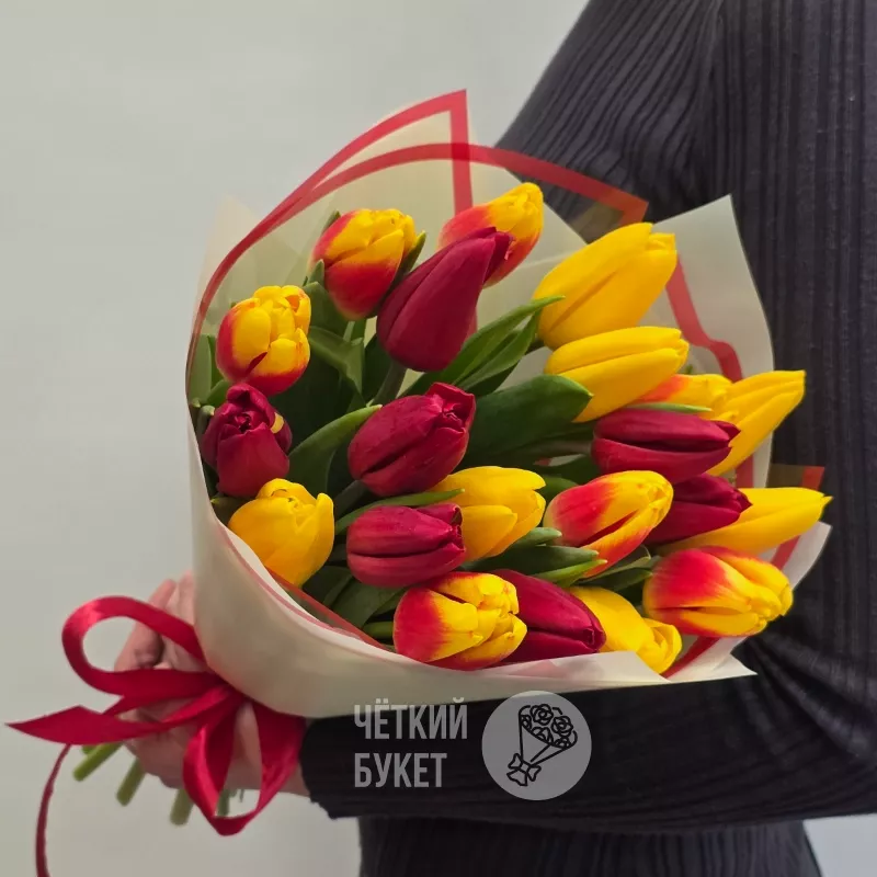 Букет из 21 тюльпана яркий микс красный желтый  3