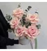 5 розовых французских роз с эвкалиптом и сухоцветом ковыль в шляпной коробке 3