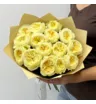 15 пионовидных роз Веддинг Чепл