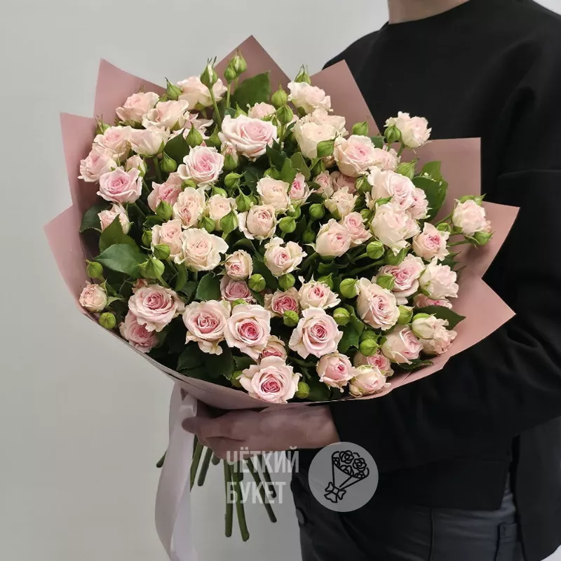 15 нежно-розовых роз Аэробик