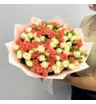 29 кустовых коралловых и белых роз Барбадос и Беларусь