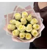 15 белых роз Ивана в розовом