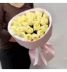 25 белых роз Ивана в розовом