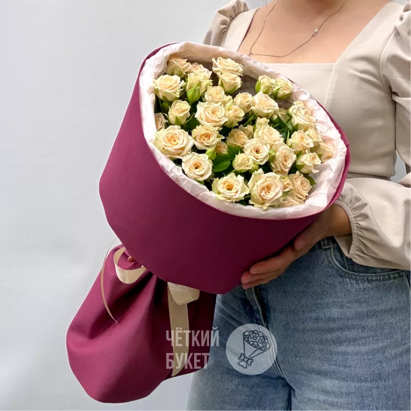 11 кустовых роз Таня в бордовом 2